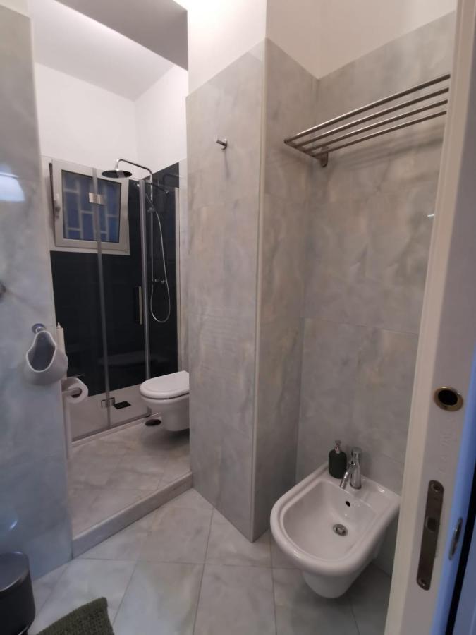 Comfort Apartment And Terrace Nel Cuore Di Bari Ngoại thất bức ảnh